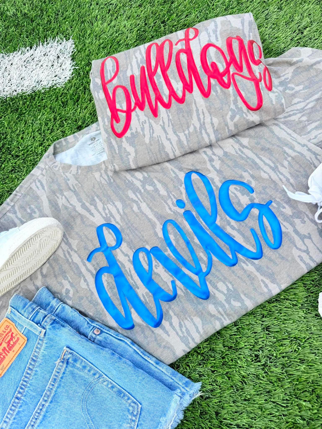 Camo Team Cursive GAME120 Puff Graphic
