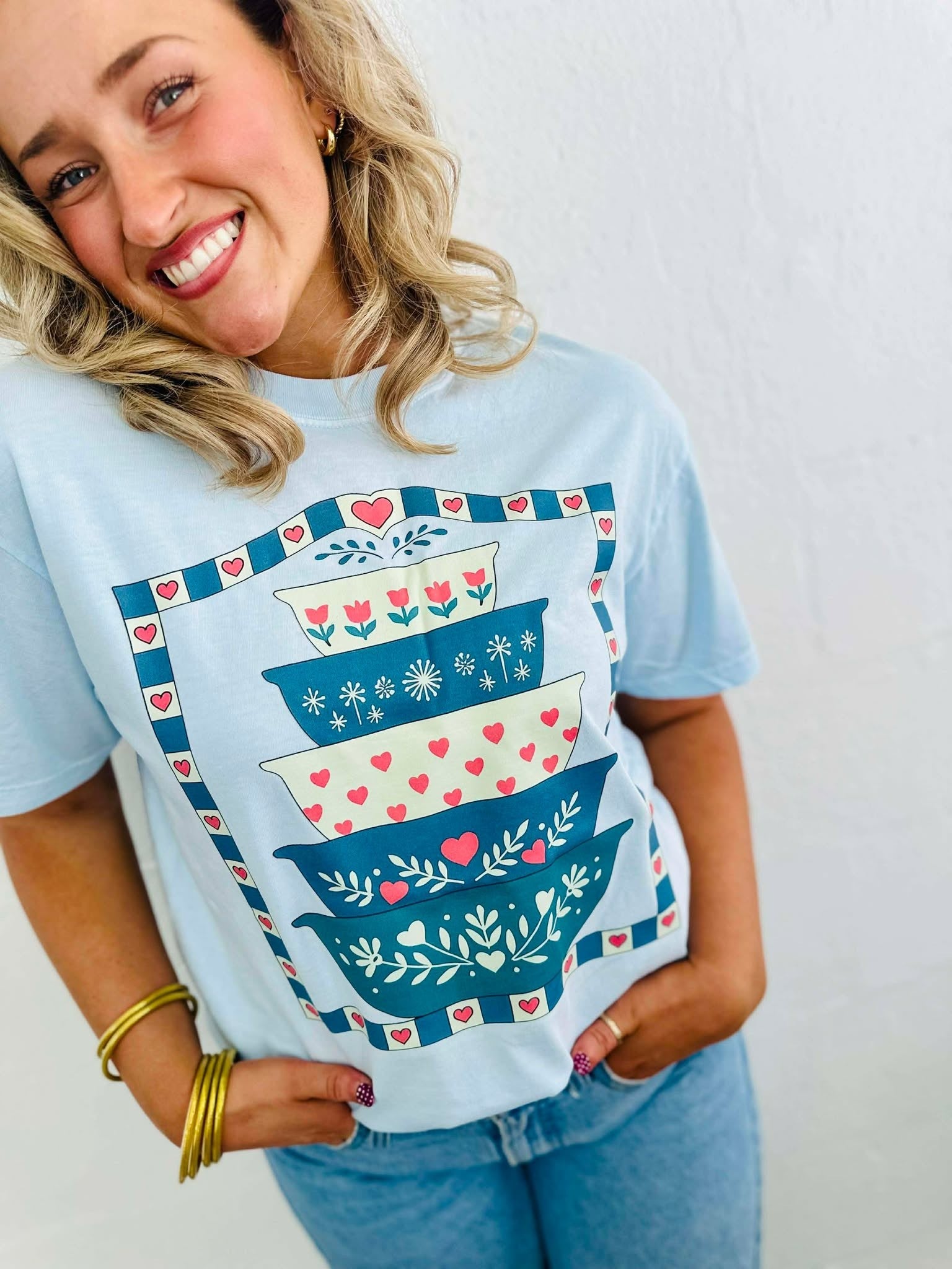 Antique Bowl Dish Stack Heart Border DTF Tee